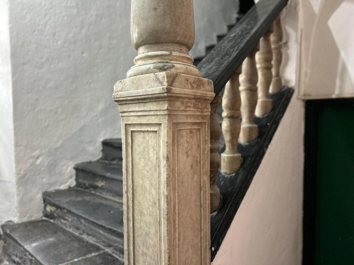Bed and Breakfast La Finestra Sul Borgo Черво Экстерьер фото