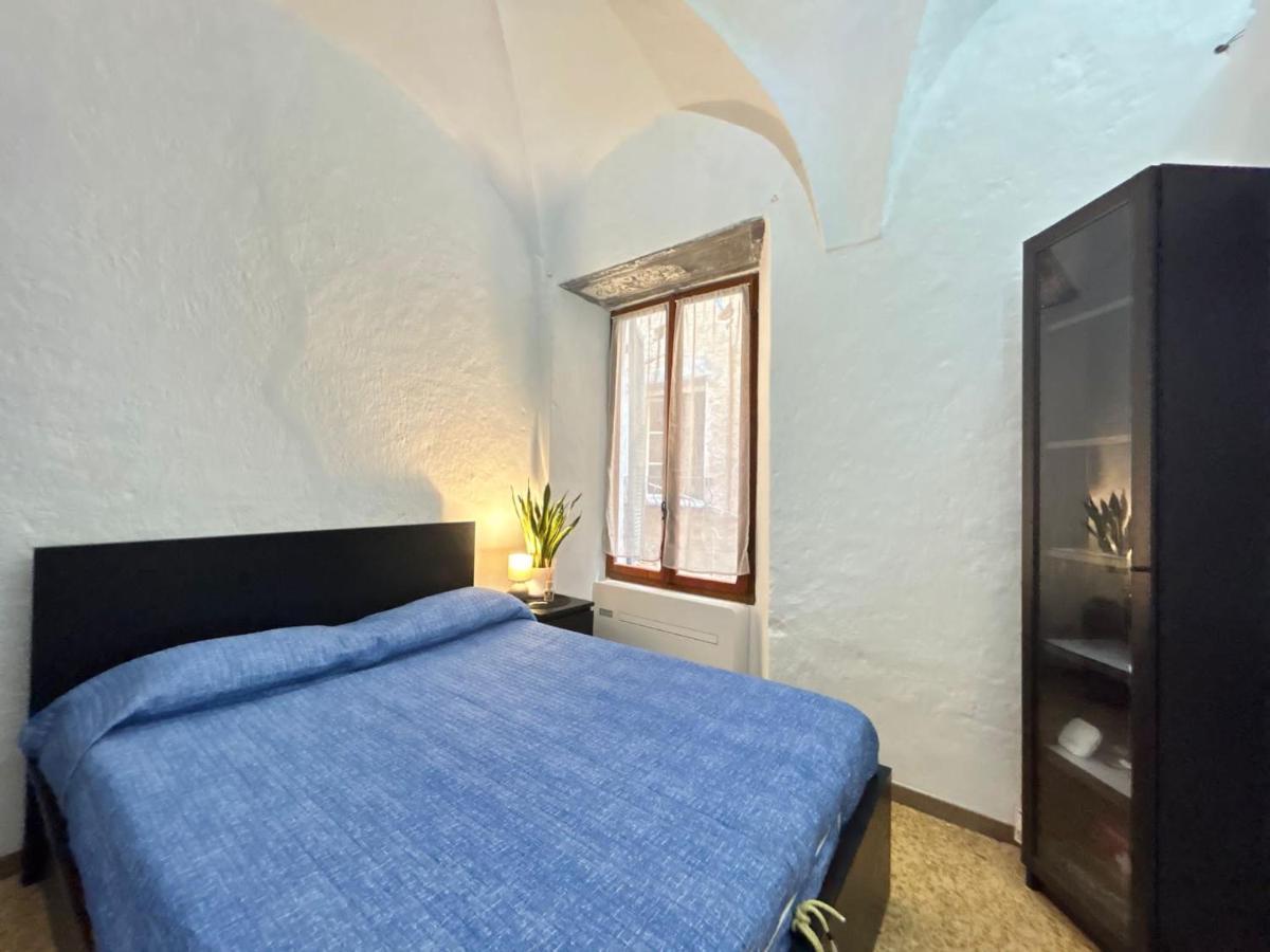 Bed and Breakfast La Finestra Sul Borgo Черво Экстерьер фото