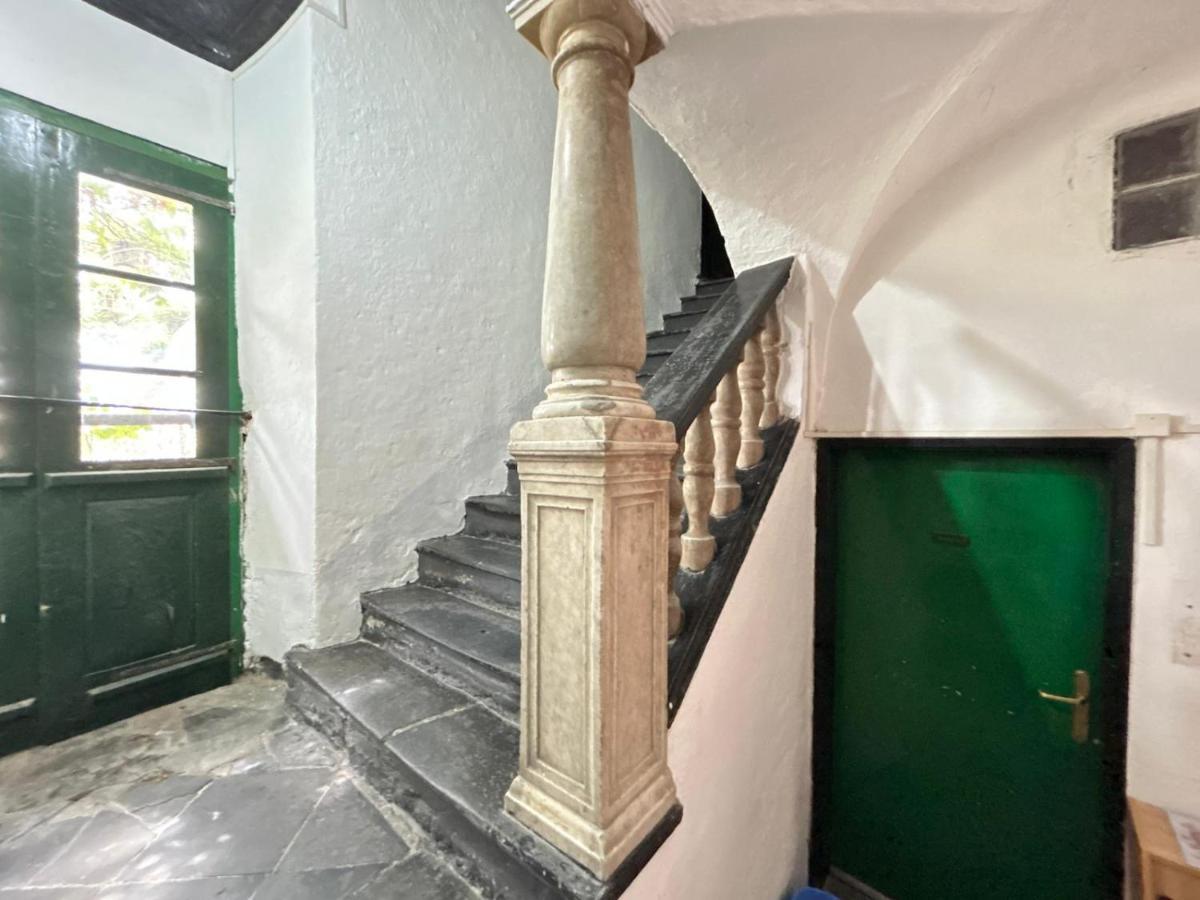 Bed and Breakfast La Finestra Sul Borgo Черво Экстерьер фото