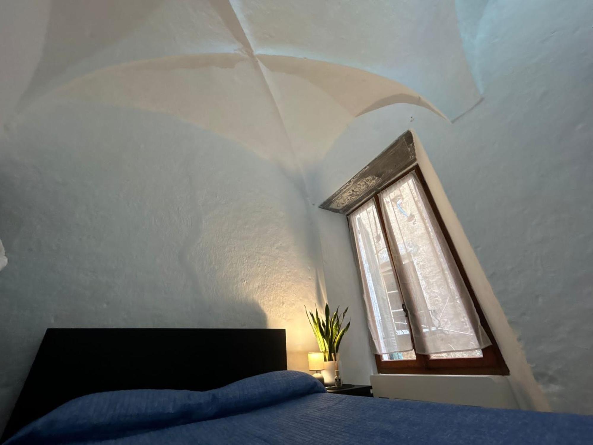 Bed and Breakfast La Finestra Sul Borgo Черво Экстерьер фото